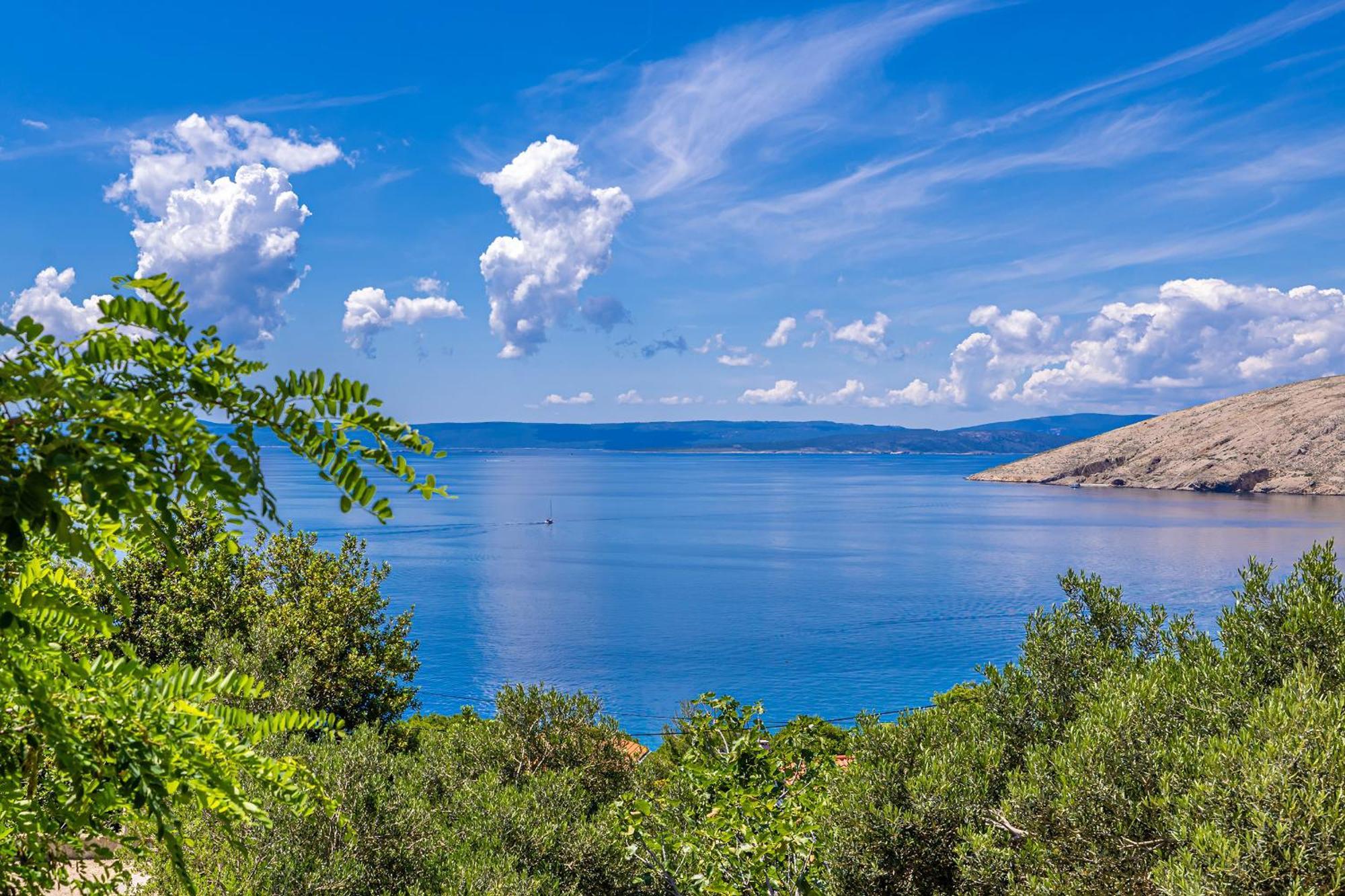Private Accommodation Stara Baska Exterior photo